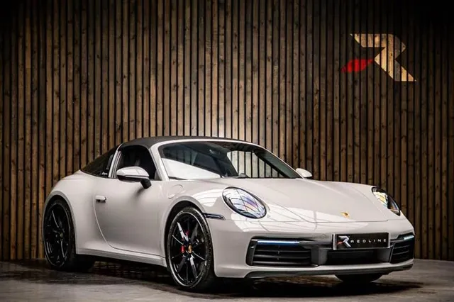 Porsche 911 Carrera [992] Porsche 911 3.0T 992 4S Targa 2dr Petrol PDK 4WD Euro 6 (s/s) (450 ps) — миниатюра 1