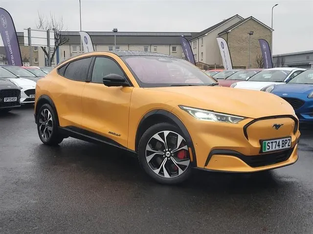 Ford Mustang Mach-E Ford Mustang Mach-E PREMIUM — миниатюра 1