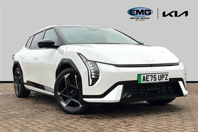 Kia EV4 Kia EV4 81.4kwh Gt Line S Fastback 4dr Electric Auto (201 Bhp) — миниатюра 1