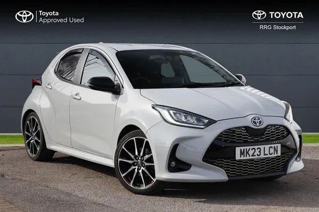 Toyota GR Yaris Toyota Yaris 1.5 VVT-h GR SPORT E-CVT Euro 6 (s/s) 5dr — миниатюра 1