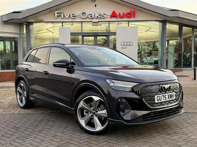Audi e-tron Audi Q4 E-Tron 45 Black Edition SUV 5dr Electric Auto 82kWh (286 ps) — миниатюра 1