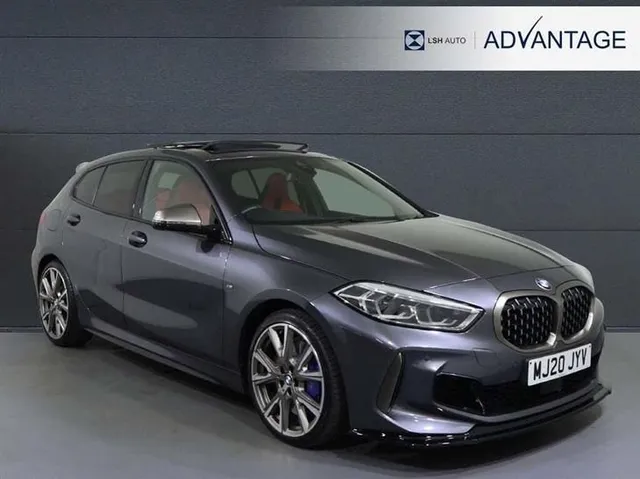 BMW M135i BMW 1 Series M135i xDrive 5dr Step Auto — миниатюра 1