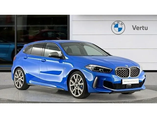 BMW M135i BMW 1 Series M135i xDrive 5dr Step Auto Petrol Hatchback — миниатюра 1