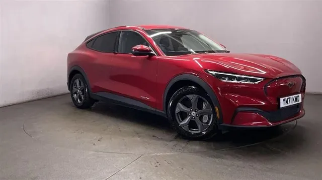 Ford Mustang Mach-E Ford Mustang Mach-E Standard Range 70kWh SUV 5dr Electric Automatic (269 ps) — миниатюра 1