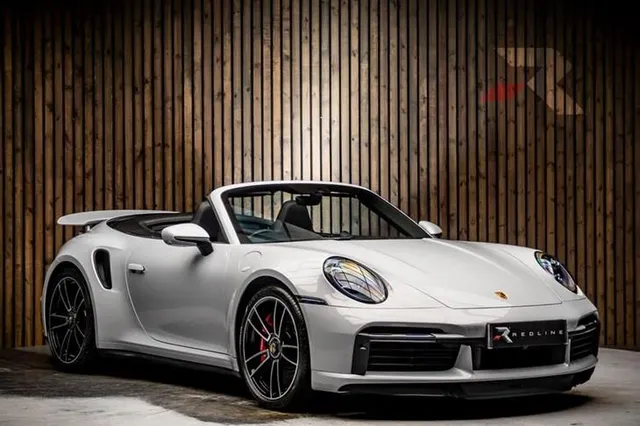 Porsche 911 Turbo [992] Porsche 911 3.7T 992 Turbo Convertible 2dr Petrol PDK 4WD Euro 6 (s/s) (580 ps) — миниатюра 1