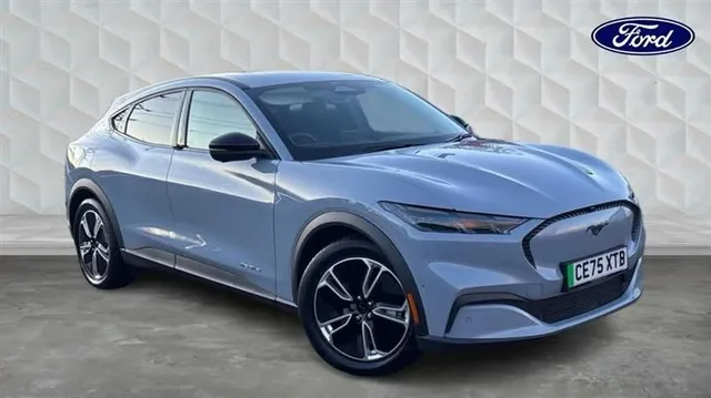 Ford Mustang Mach-E Ford Mustang Mach-E Standard Range 72kWh Select 5-door — миниатюра 1