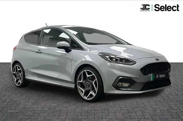 Ford Fiesta ST Ford Fiesta 1.5T EcoBoost ST-3 Euro 6 (s/s) 3dr — миниатюра 1
