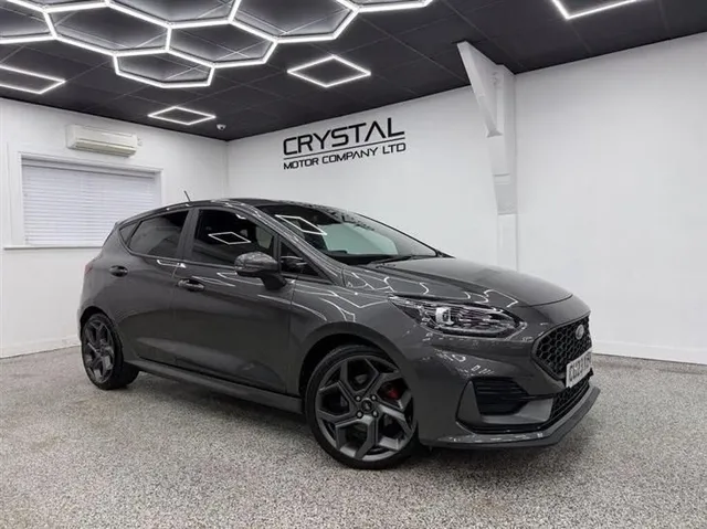 Ford Fiesta ST Ford Fiesta 1.5T EcoBoost ST-3 Hatchback 5dr Petrol Manual Euro 6 (s/s) (200 ps) — миниатюра 1