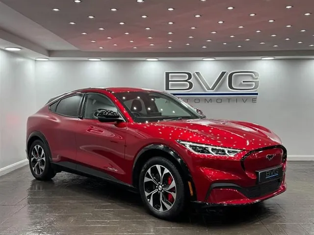 Ford Mustang Mach-E Ford Mustang Mach-E Standard Range 70kWh SUV 5dr Electric Automatic AWD (269 ps) — миниатюра 1