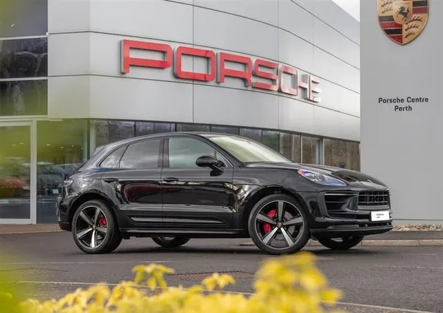 Porsche Macan S Porsche Macan — миниатюра 1