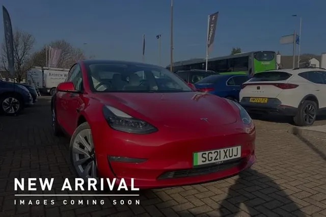 Tesla Model 3 Tesla Model 3 (Dual Motor) Long Range Auto 4WDE 4dr — миниатюра 1