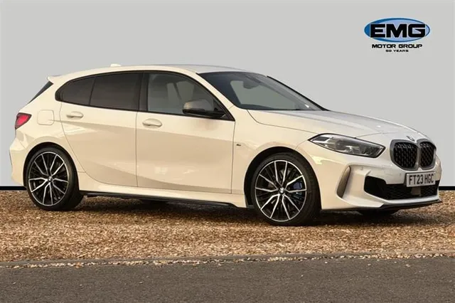 BMW M135i BMW 1 Series 2.0 M135i Hatchback 5dr Petrol Auto Xdrive Euro 6 (s/s) (306 Ps) — миниатюра 1