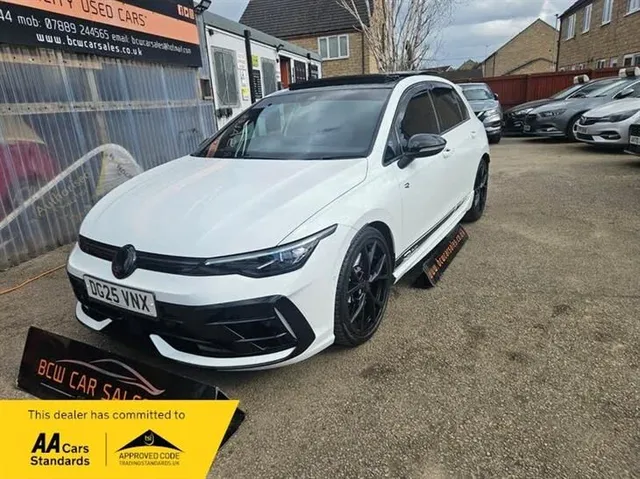 Volkswagen Golf R Mk8 Volkswagen Golf R BLACK EDITION TSI 4MOTION DSG — миниатюра 1