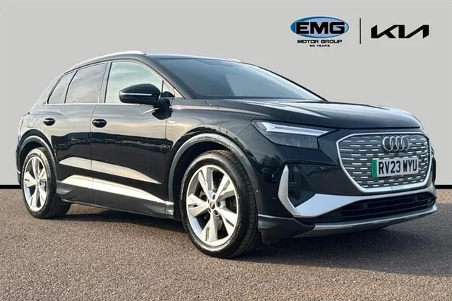 Audi e-tron Audi Q4 E-Tron 40 S Line Suv 5dr Electric Auto 82kwh (204 Ps) — миниатюра 1