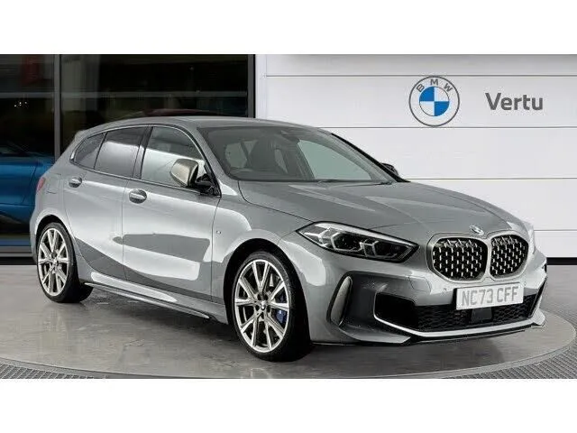 BMW M135i BMW 1 Series M135i xDrive 5dr Step Auto Petrol Hatchback — миниатюра 1