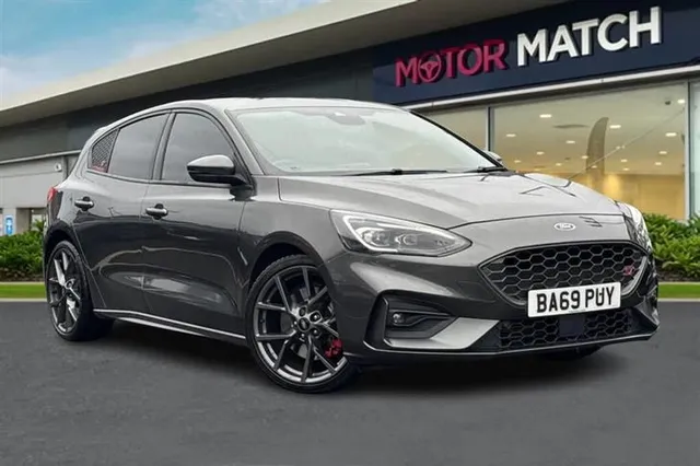 Ford Focus ST Ford Focus 2.3T EcoBoost ST Euro 6 (s/s) 5dr — миниатюра 1