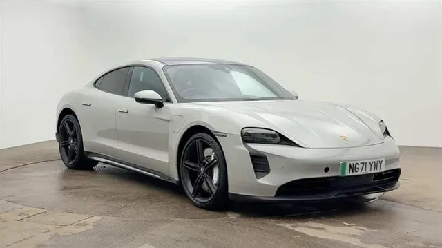 Porsche Taycan Porsche Taycan Performance 79.2kWh Saloon 4dr Electric Auto RWD (11kW Charger) (408 ps) — миниатюра 1
