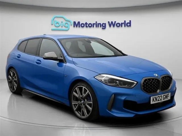 BMW M135i BMW 1 Series 2.0 M135i Hatchback 5dr Petrol Auto xDrive Euro 6 (s/s) (306 ps) — миниатюра 1