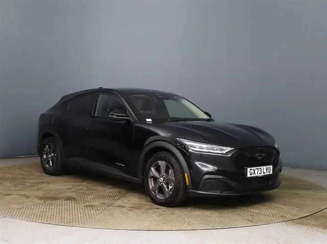 Ford Mustang Mach-E Ford Mustang Mach-E Standard Range 70kWh SUV 5dr Electric Automatic (269 ps) 3,600 Upgraded Extras, Rear View Camera, Tec — миниатюра 1