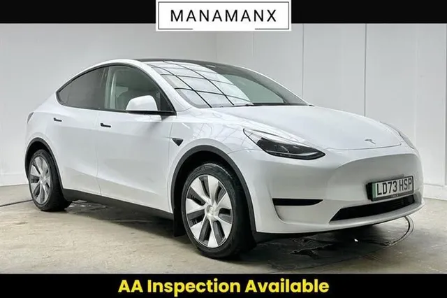 Tesla Model Y Tesla Model Y — миниатюра 1