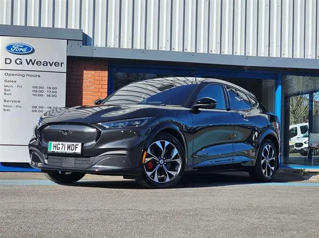 Ford Mustang Mach-E Ford Mustang Mach-E Mach-E AWD Ext Range — миниатюра 1