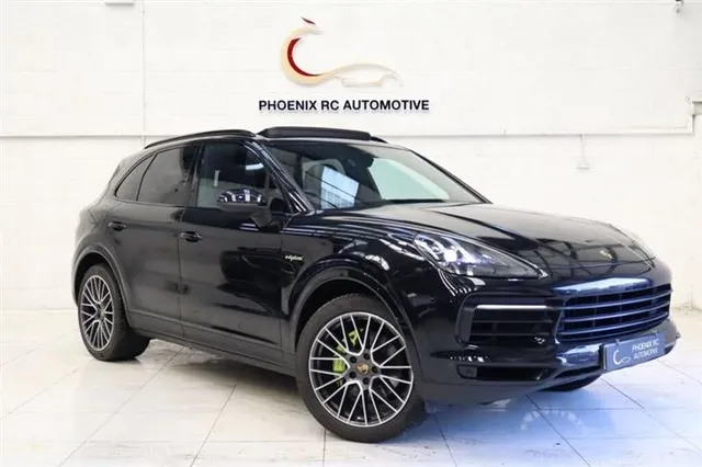 Porsche Cayenne Porsche Cayenne 3.0 V6 E-Hybrid 14.1kWh SUV 5dr Petrol Plug-in Hybrid TiptronicS 4WD Euro 6 (s/s) (3.6kW Charger) (462 ps) — миниатюра 1