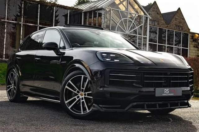 Porsche Cayenne Porsche Cayenne 3.0 V6 E-Hybrid 25.9kWh TiptronicS 4WD Euro 6 (s/s) 5dr — миниатюра 1