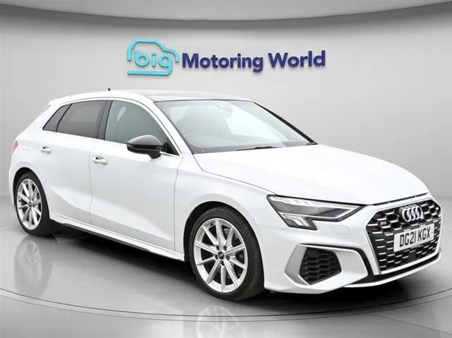 Audi S3 Audi S3 2.0 TFSI Sportback 5dr Petrol S Tronic quattro Euro 6 (s/s) (310 ps) — миниатюра 1