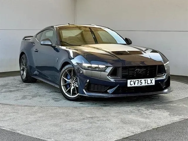 Ford Mustang Ford Mustang 5.0 V8 Dark Horse Coupe 2dr Petrol SelShift Euro 6 (453 ps), EX Demo, Heated Seats And Steering Wheel, Rev Camera, — миниатюра 1
