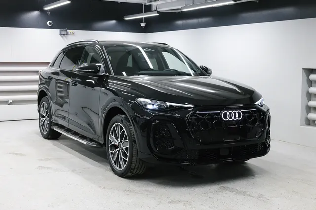 Audi Q5 S-Line — миниатюра 1