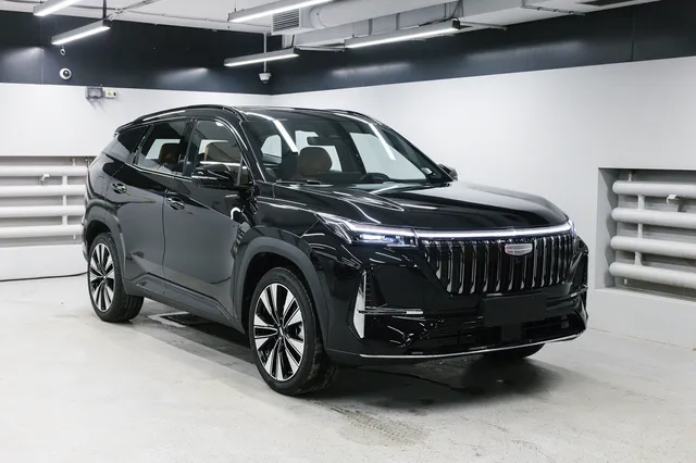 Geely Atlas Premium — миниатюра 1