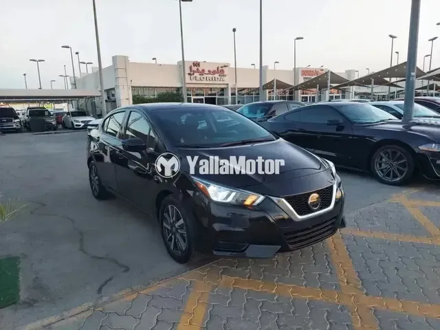 Nissan Versa — миниатюра 1