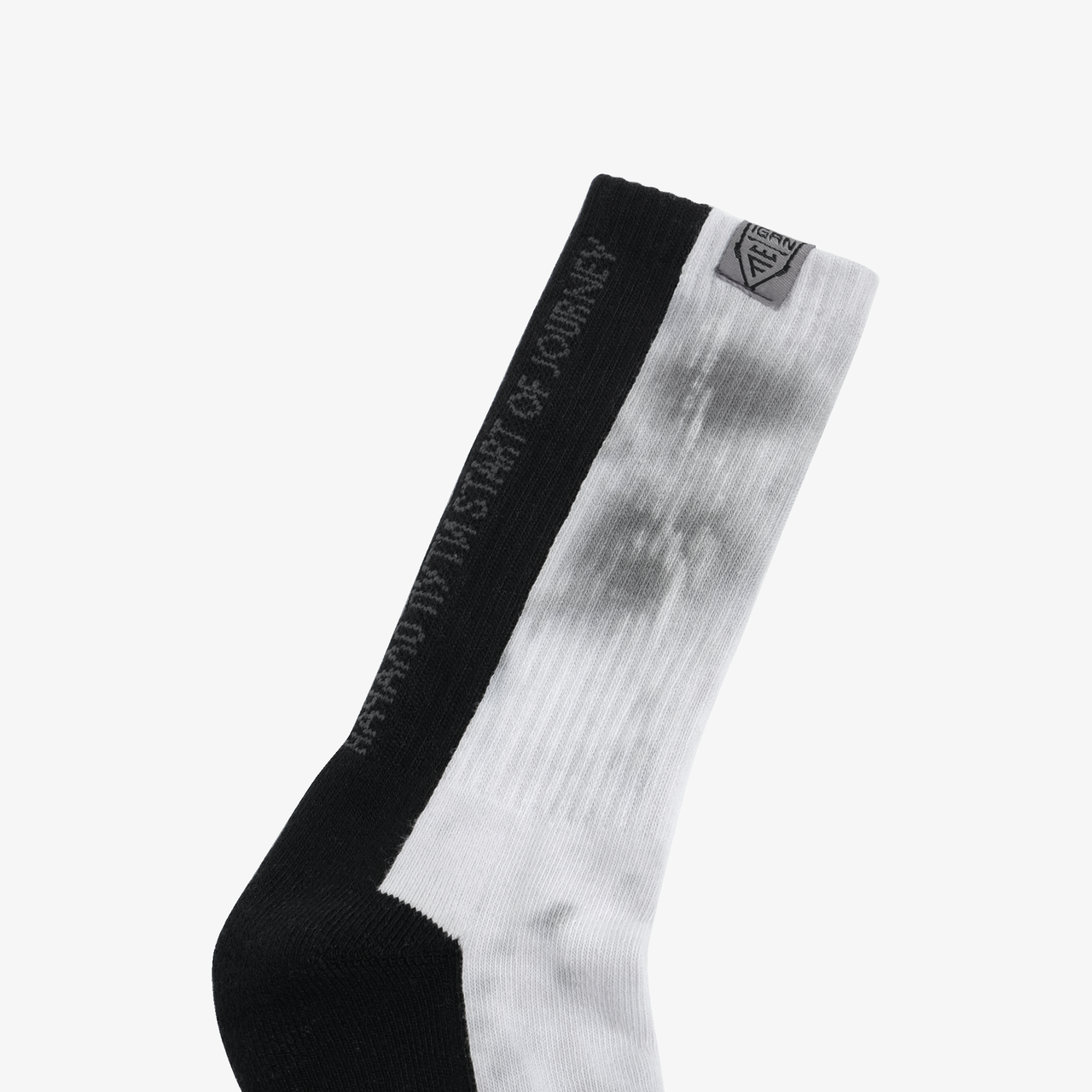 Носки 2601 IGAN × FANATIC EFFECT breaking the dawn crew sock S/M