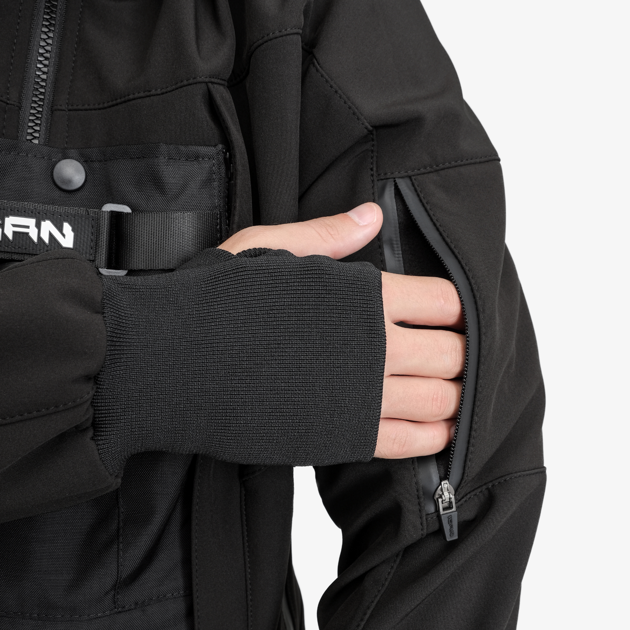 Куртка 0422 черный SoftShell®