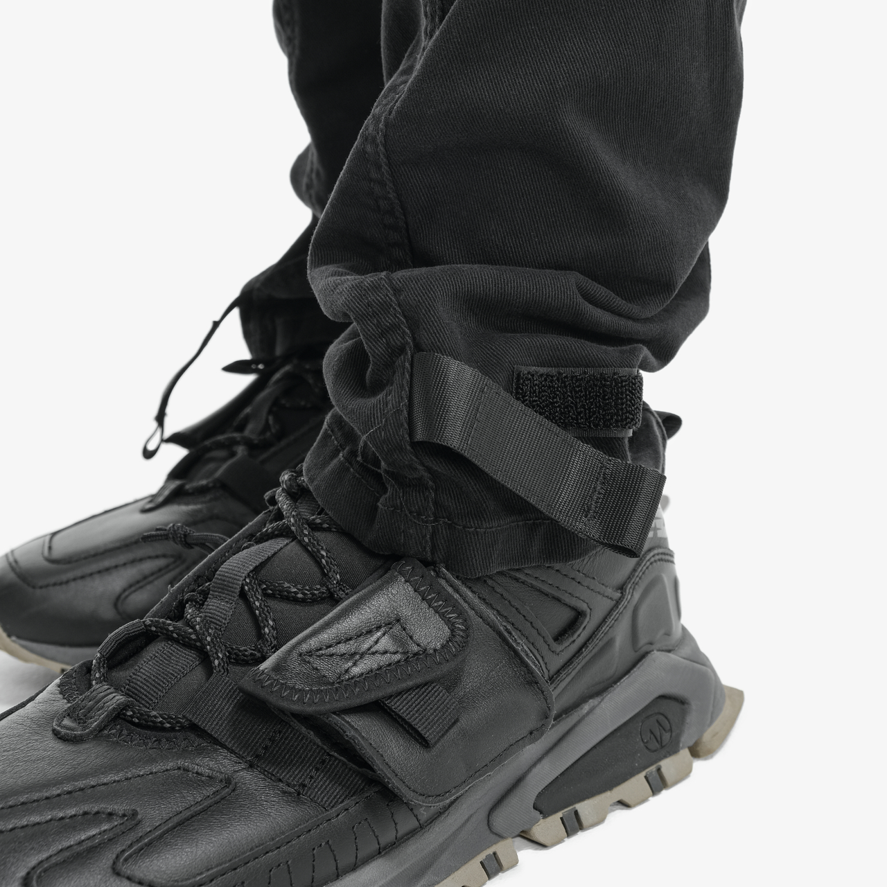 Брюки 09062 черный