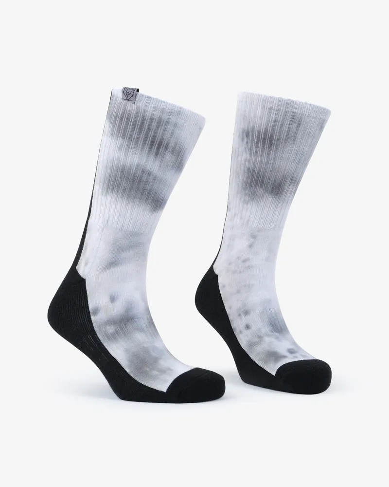 Носки 2601 IGAN × FANATIC EFFECT breaking the dawn crew sock