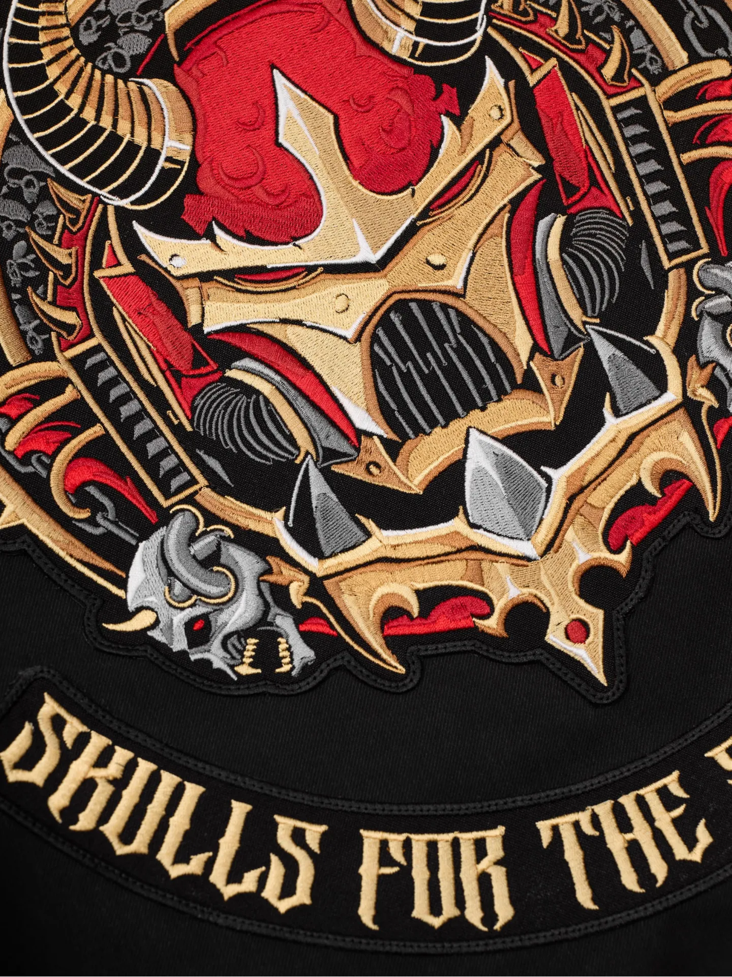 Оверсайз Бомбер SKULL THRONE 9
