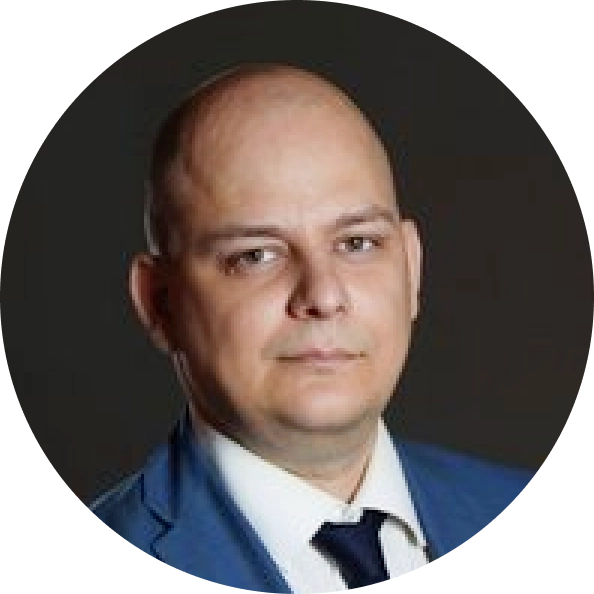 Владимир Петров