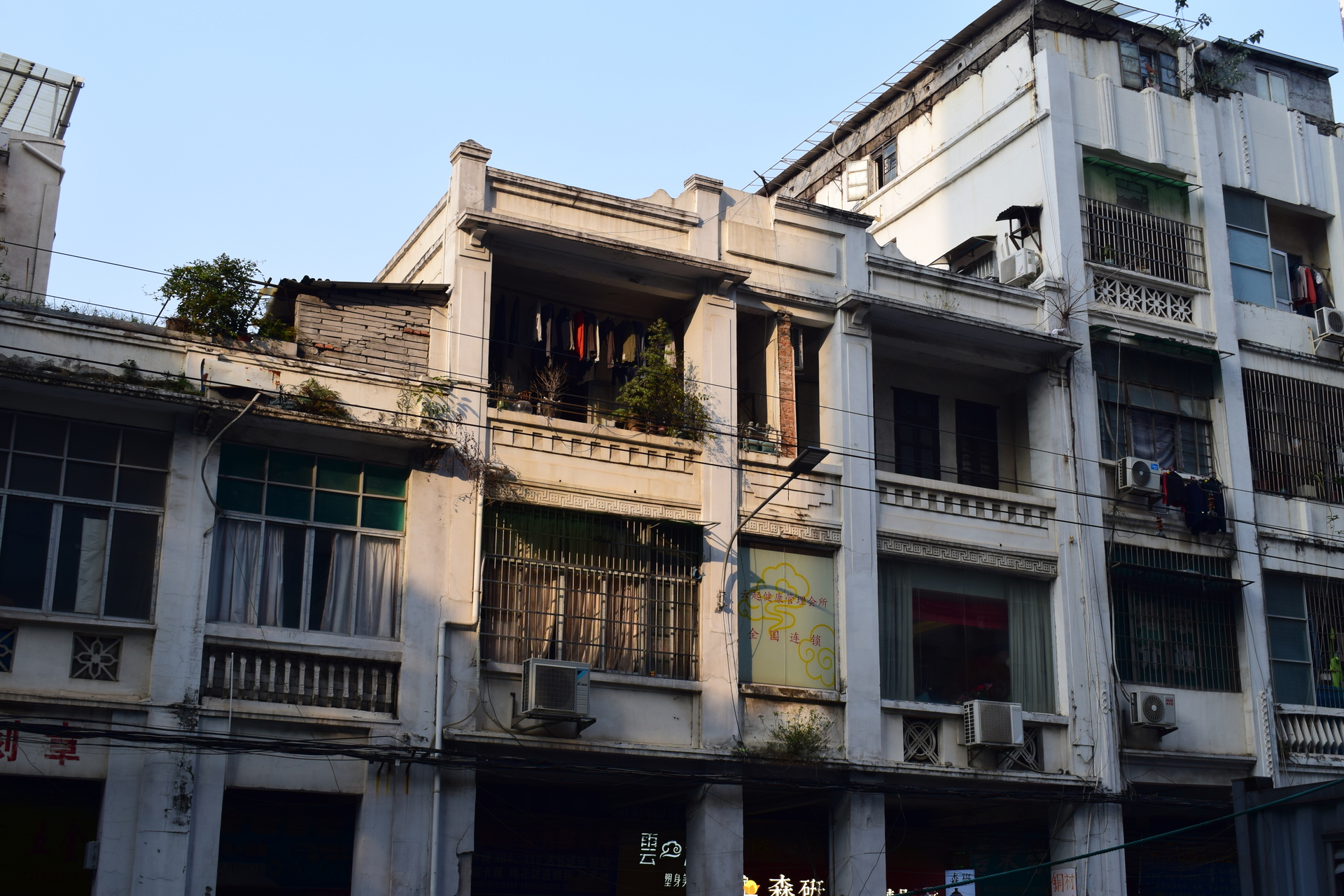 building_2.JPG