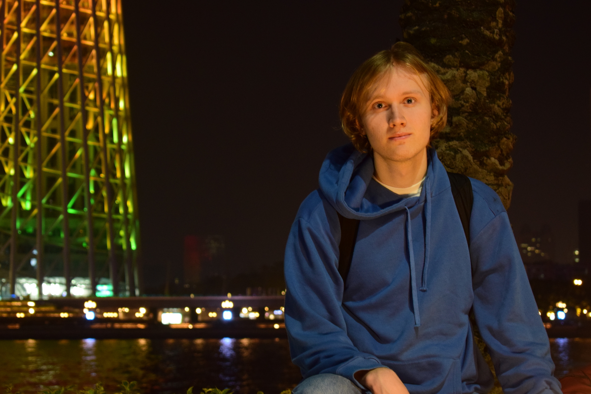 the biggest_tower_with_slava.JPG
