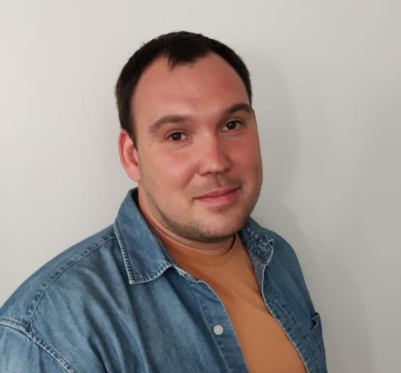 Денис Ястребов