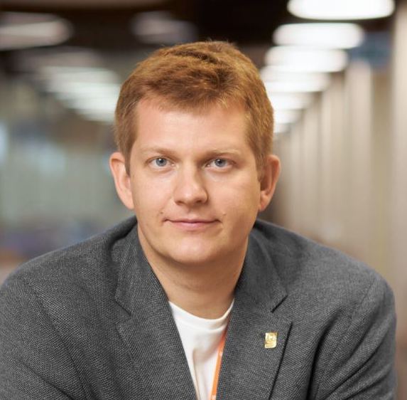 Дмитрий Капитонов