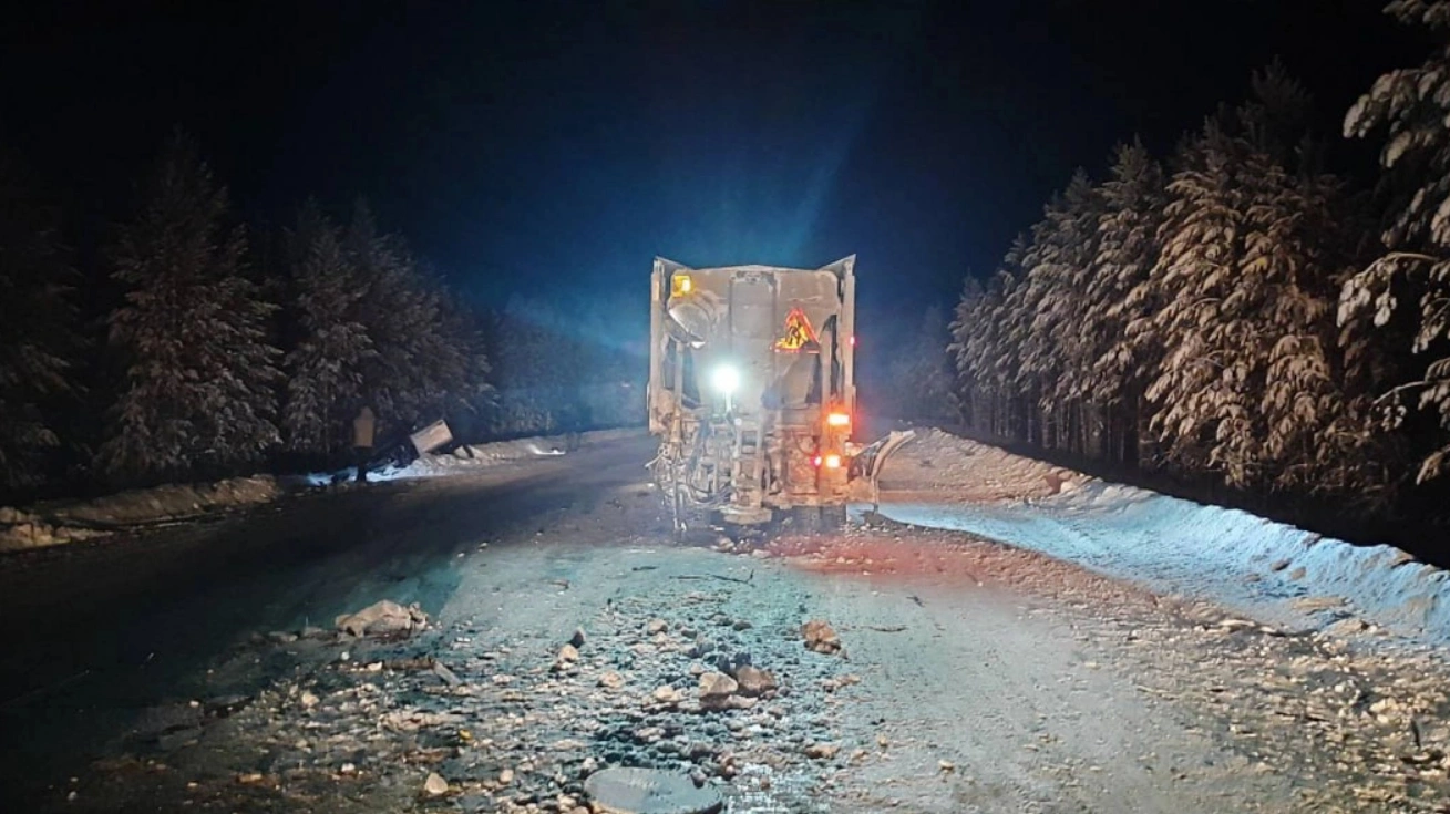 За сутки в ЯНАО произошло 12 аварий с двумя пострадавшими