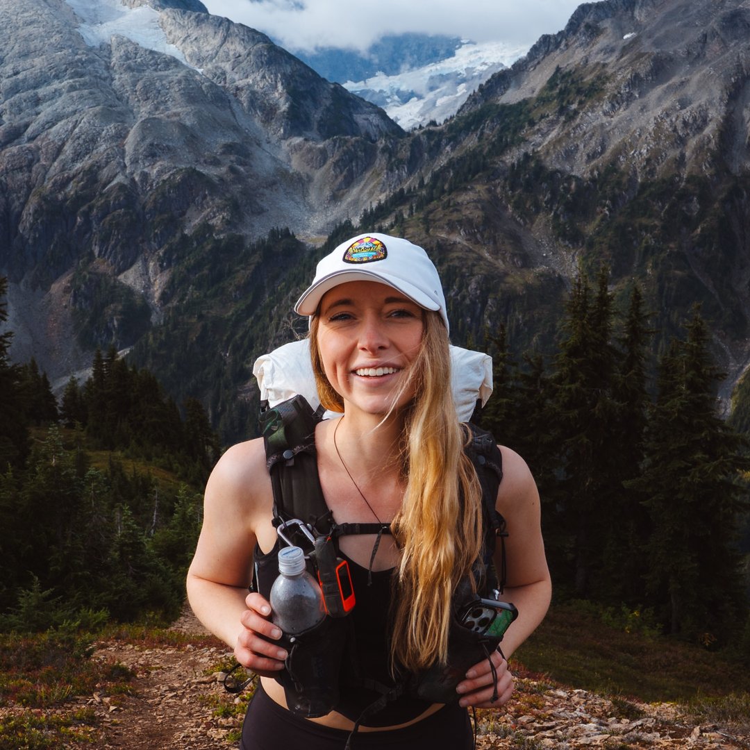 Erin Dietsche 🏔️ Hiking, Backpacking, Outdoor Adventure