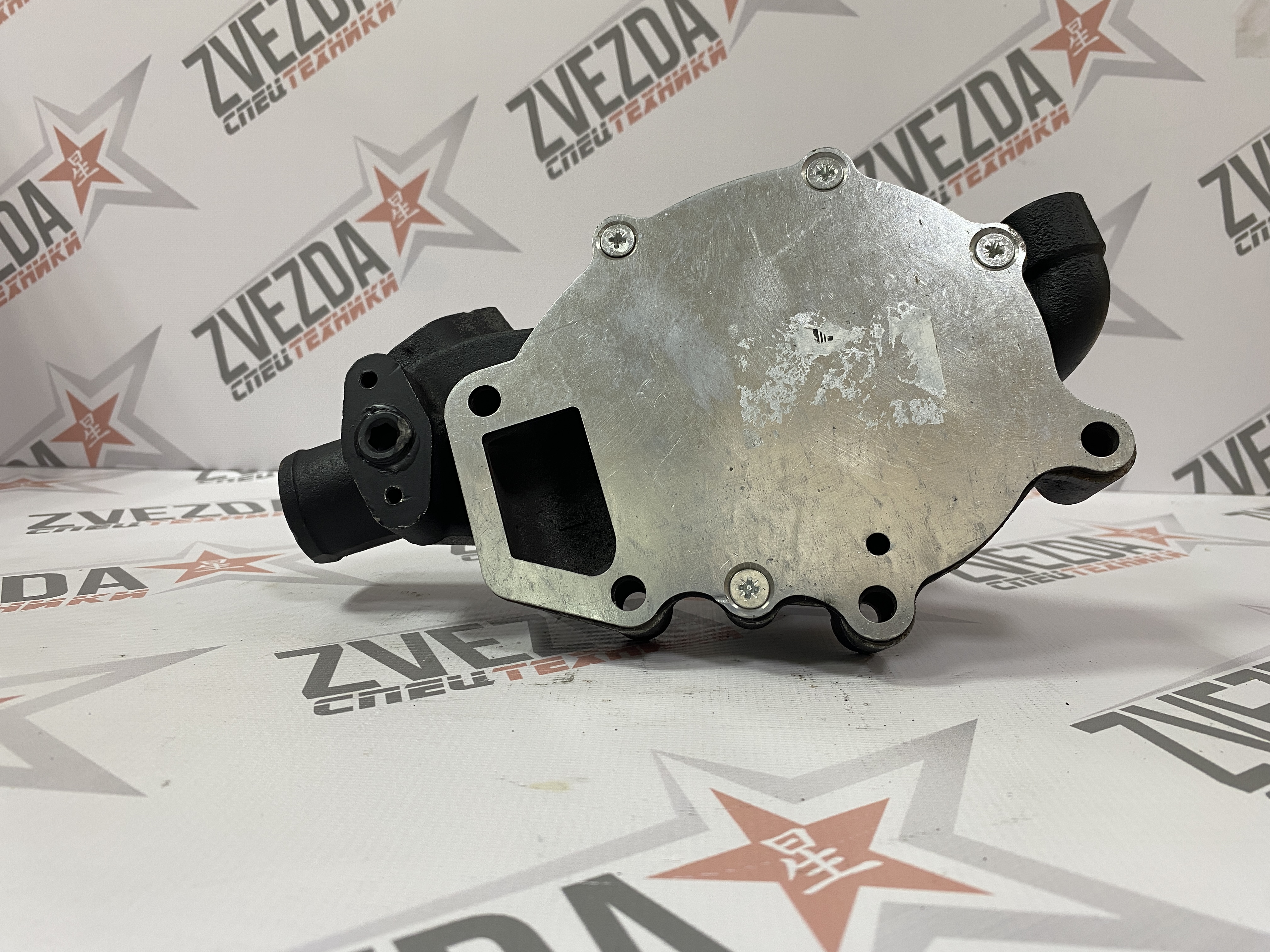 Помпа YN33GBZ 4100 (старый образец)